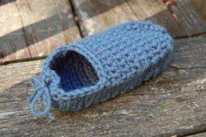 Handicrafts Made Simple--crocheted slipper